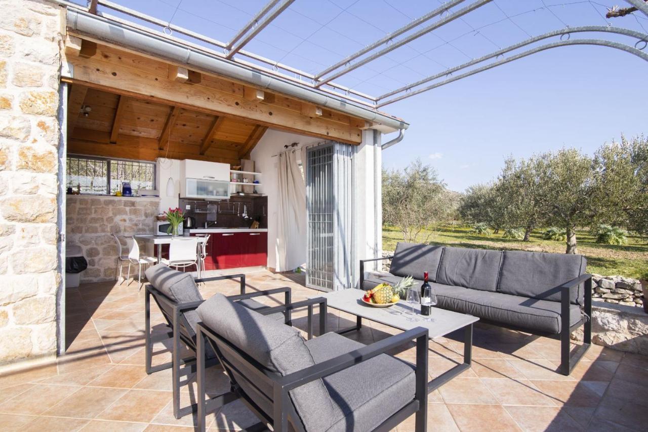 Holiday Home Olive Sibenik Exterior photo