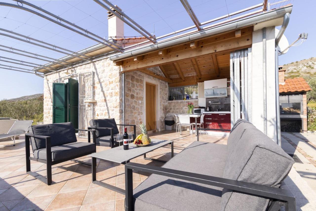Holiday Home Olive Sibenik Exterior photo